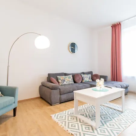 Naplavka Apartmán *