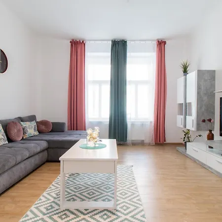 Naplavka Apartmán *
